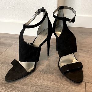 BCBG Paris black 5” heels - size 10
